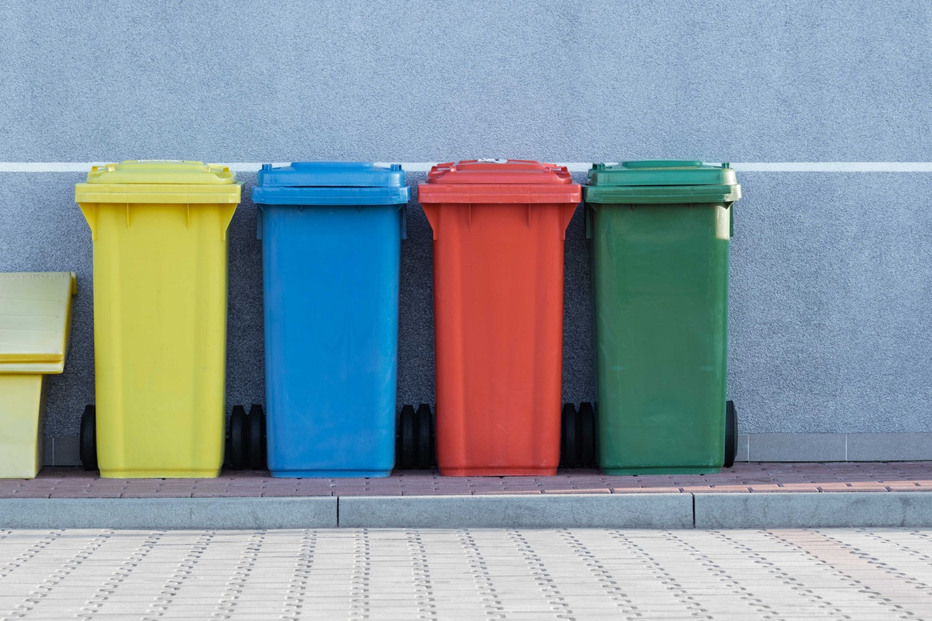 Poubelles_multi_colors La Fourmilière