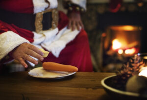 Santa Claus With Snack La Fourmilière