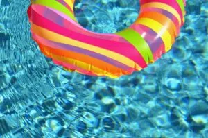 Swim-ring-84625_960_720 La Fourmilière