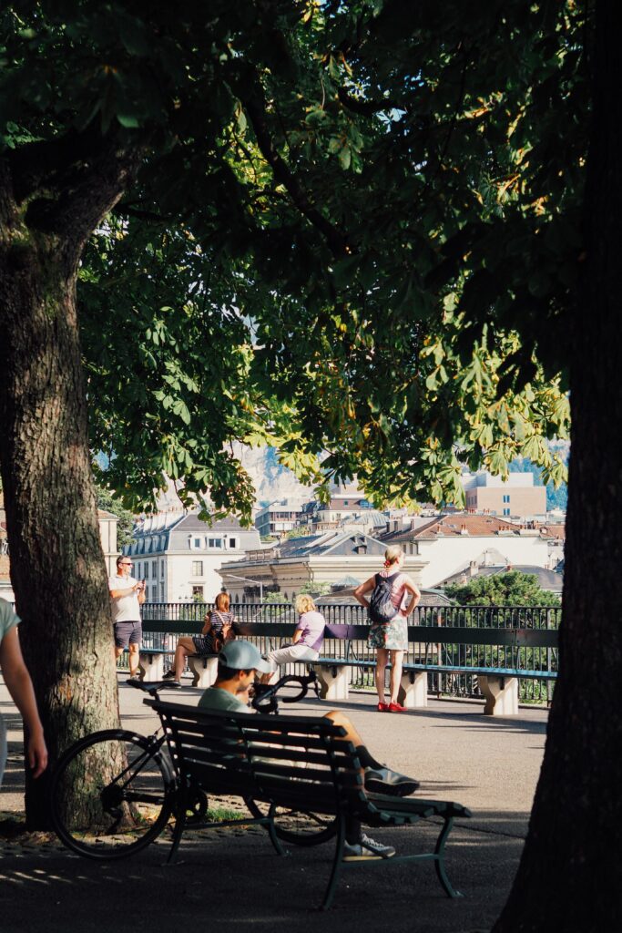 Balades autour des bancs publics à Montreux